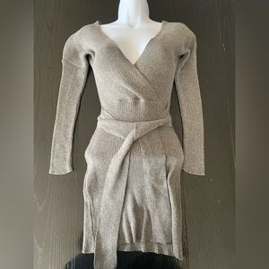 Pretty Little Thing grey sweater dress - Size S